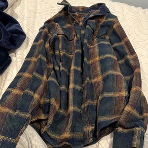 Men’s Orvis flannel. Size large.